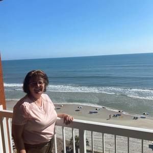 Meet your Posher, Paula